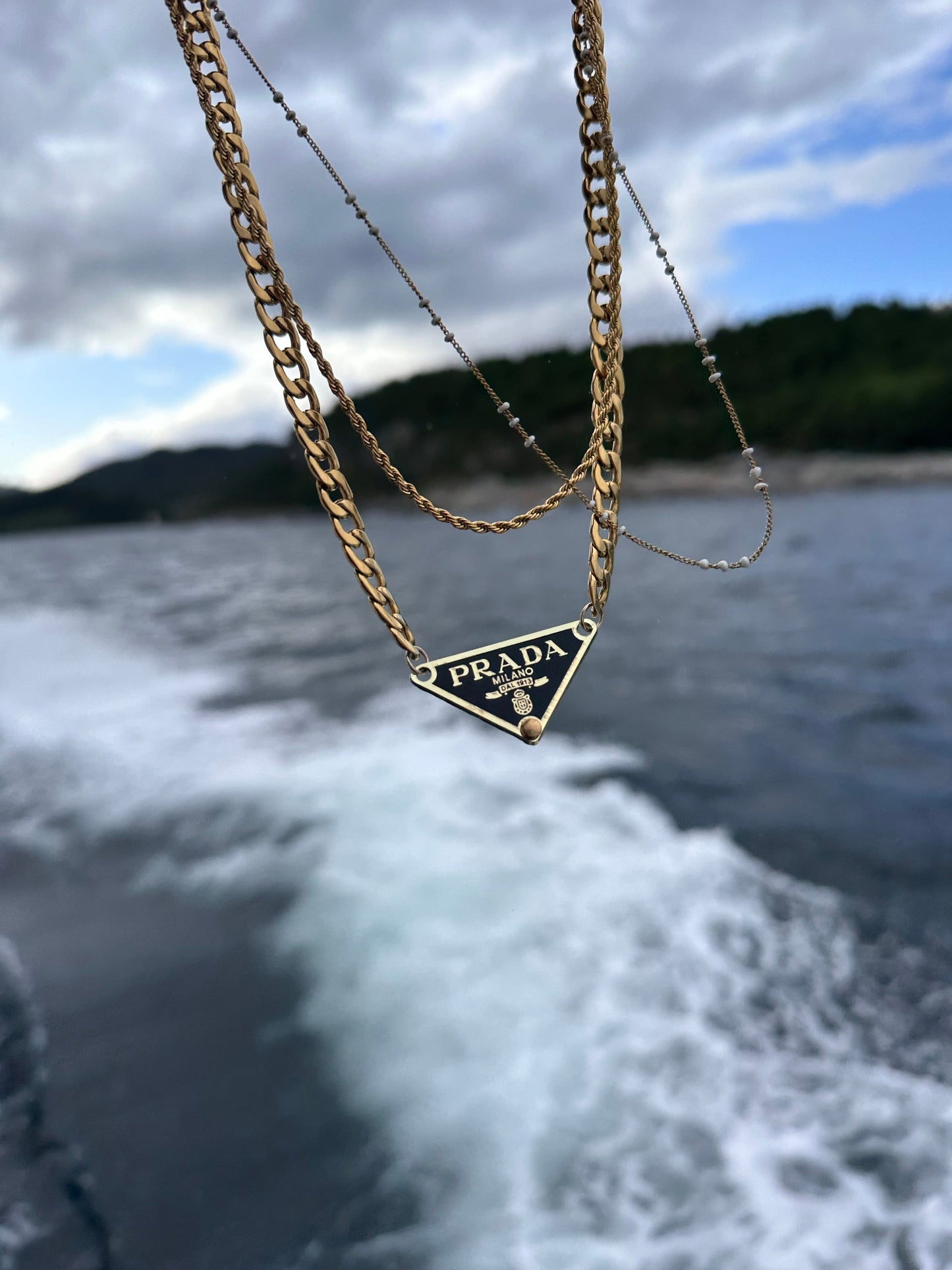 White Enamel Satellite Necklace 2.0