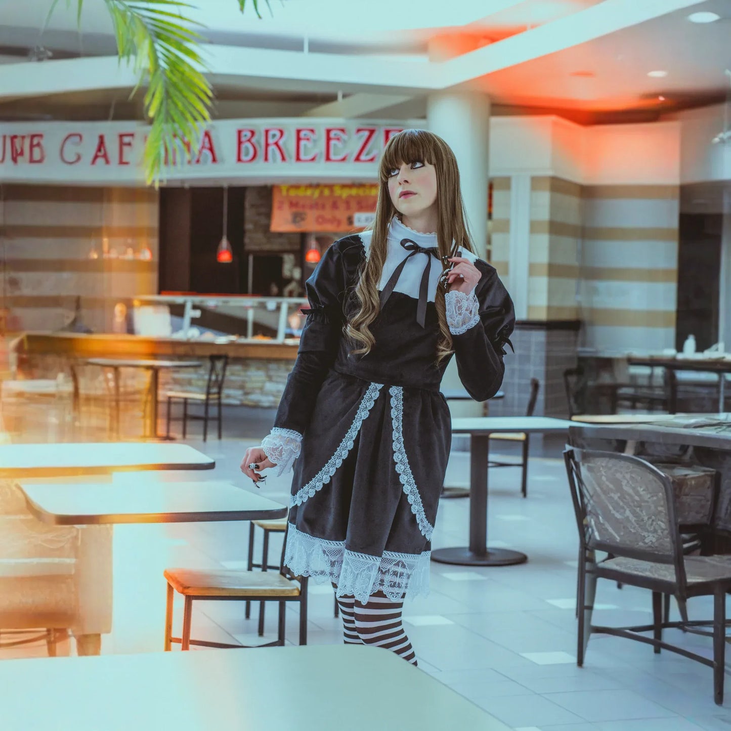 042 // ELEGANT GOTHIC LOLITA