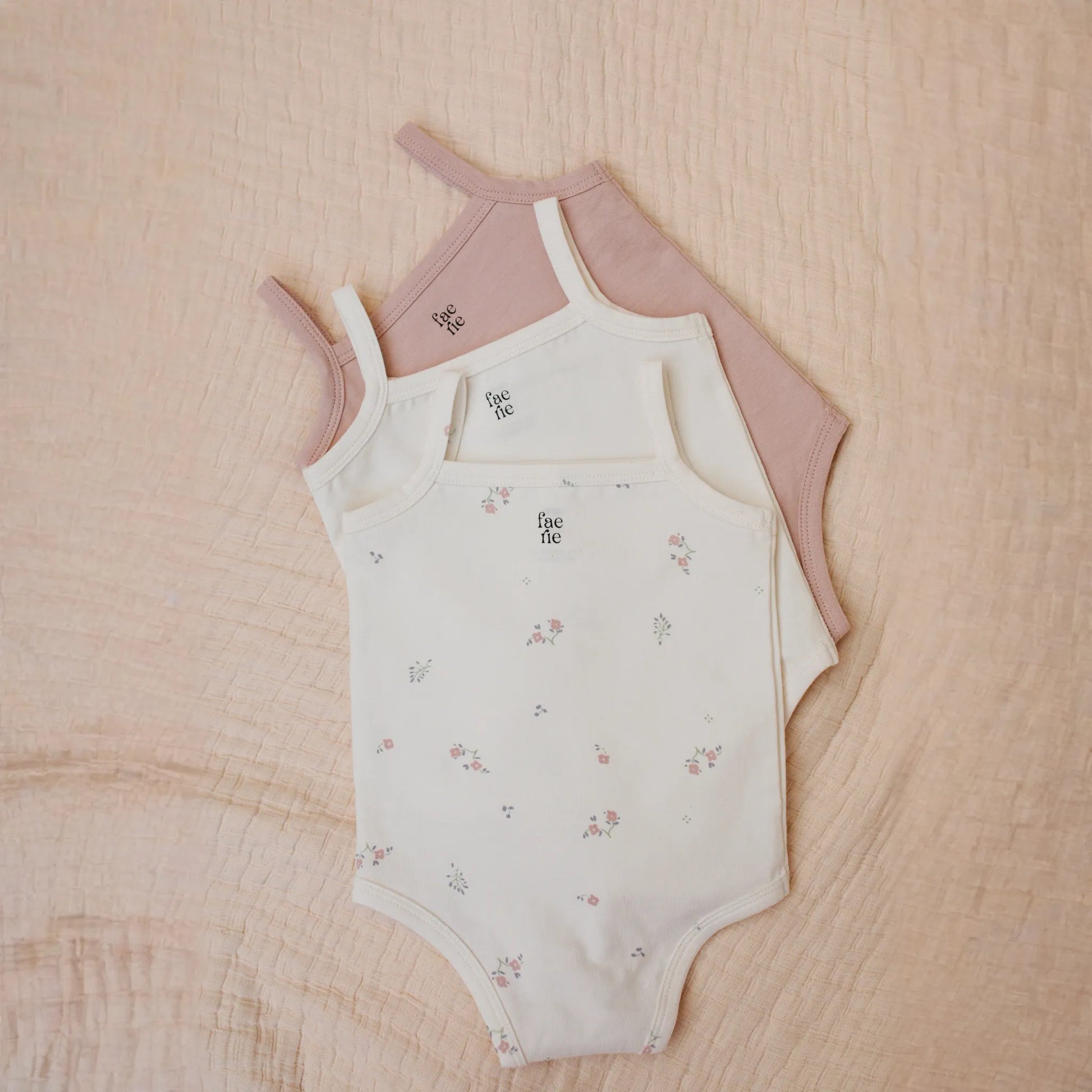 Baby Girl Sleeveless Set