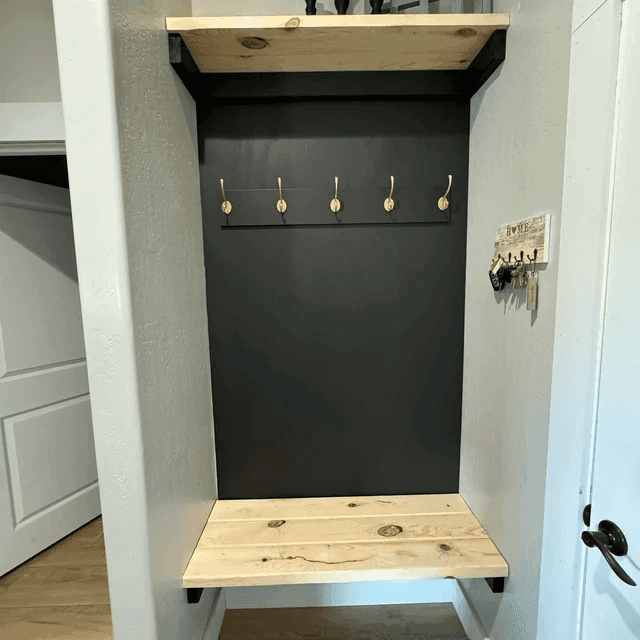 Classic Brass Hat & Coat Hook - Antique Brass