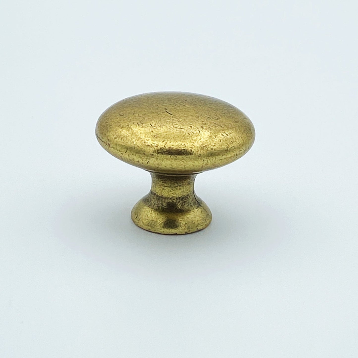Antique Brass "Capri" Round Knob