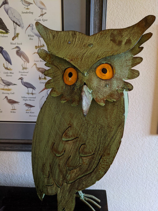 Pre-Order | Owl Garden Decor & Metal Statue Ships 7-25 | Outdoor Owl Decoration Yard Decor, Metal Owl Sculpture Home Decor Figurine in Green