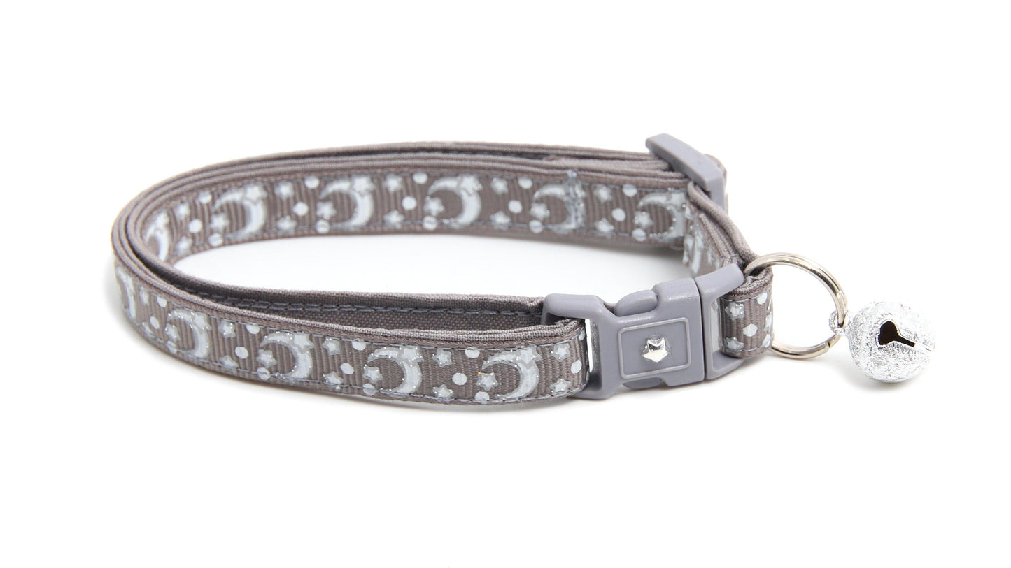 Silver Moons and Stars on Silver Cat Collar