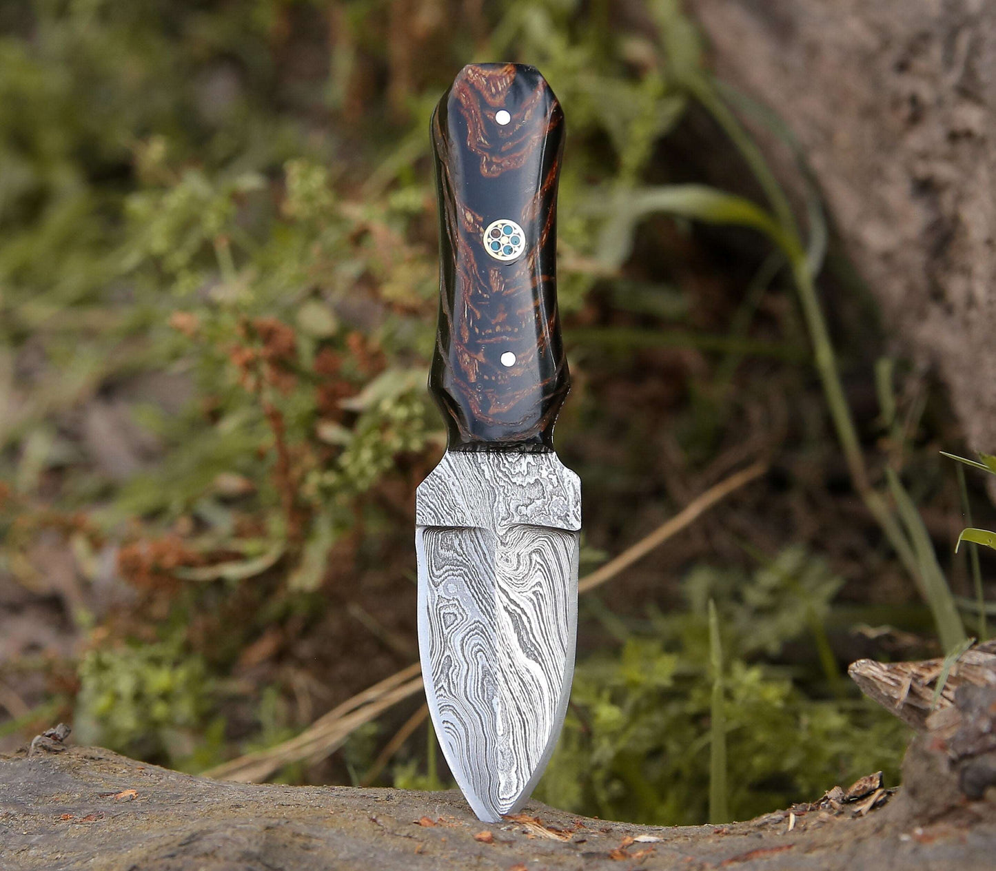 Ambush Damascus Fixed Blade Pocket Knife 6" with Pine Cone Handle & Leather Sheath