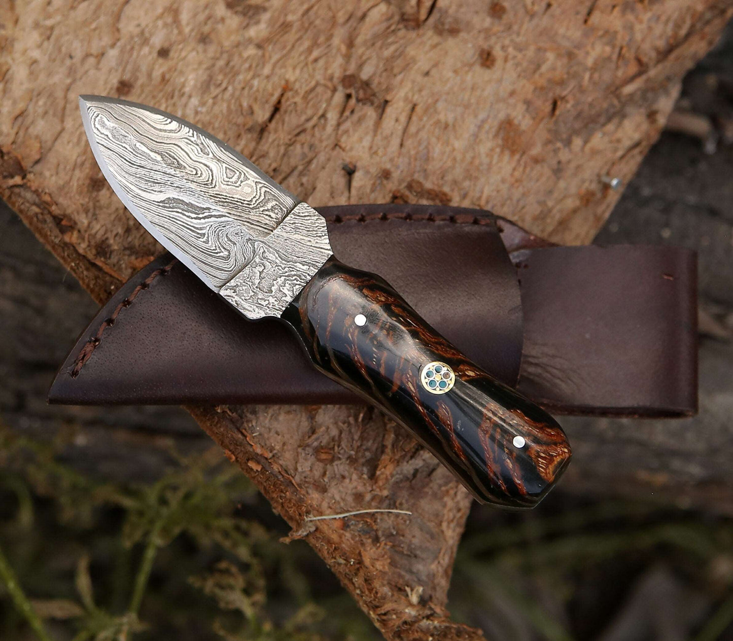 Ambush Damascus Fixed Blade Pocket Knife 6" with Pine Cone Handle & Leather Sheath