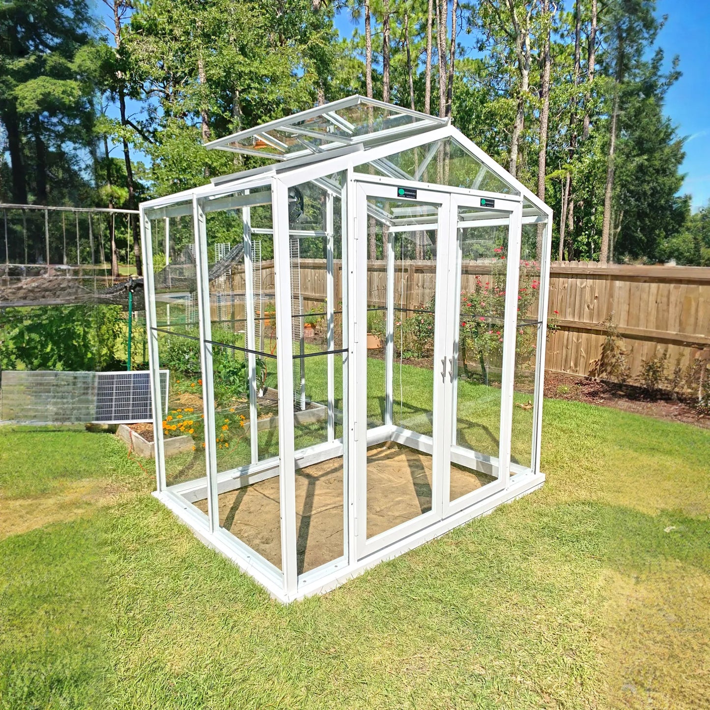 The Sago Greenhouse 5' x 8'