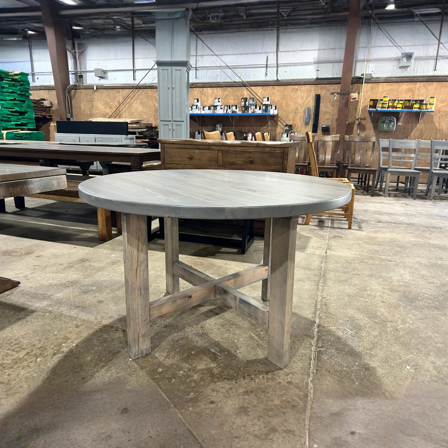 City loft Dining Table