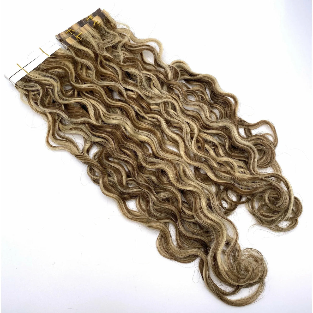 8/22 - Medium Ash Brown / Champagne Blonde