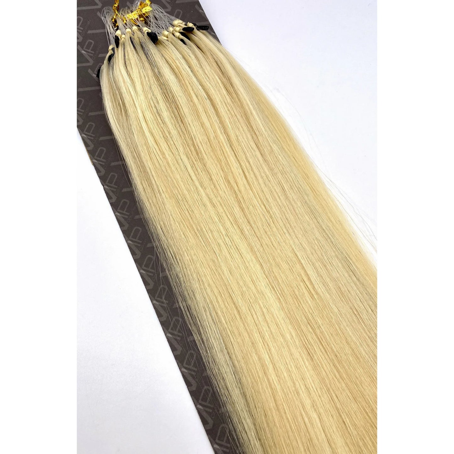 22 - Champagne Blonde
