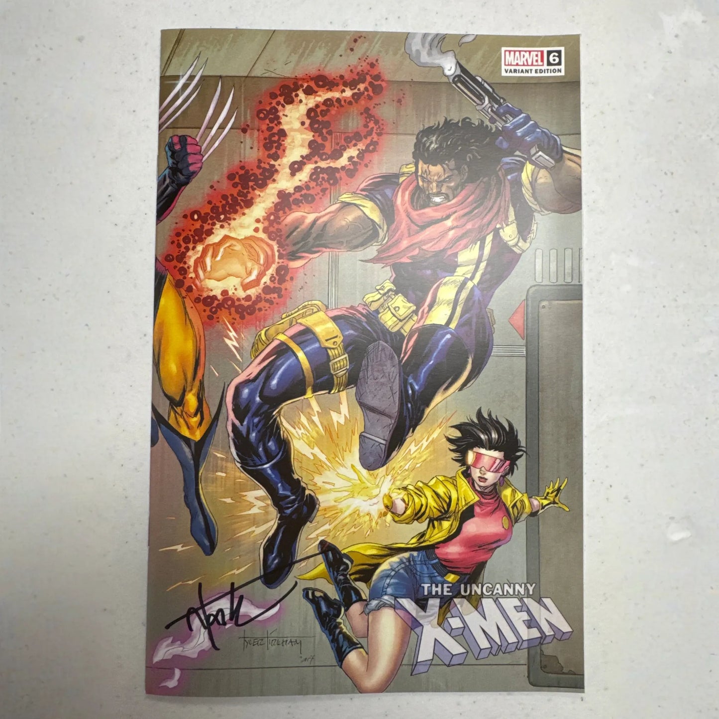 [Signed by Tyler Kirkham] UNCANNY X-MEN #6 Kirkham  UNKNOWN COMICS EXCL