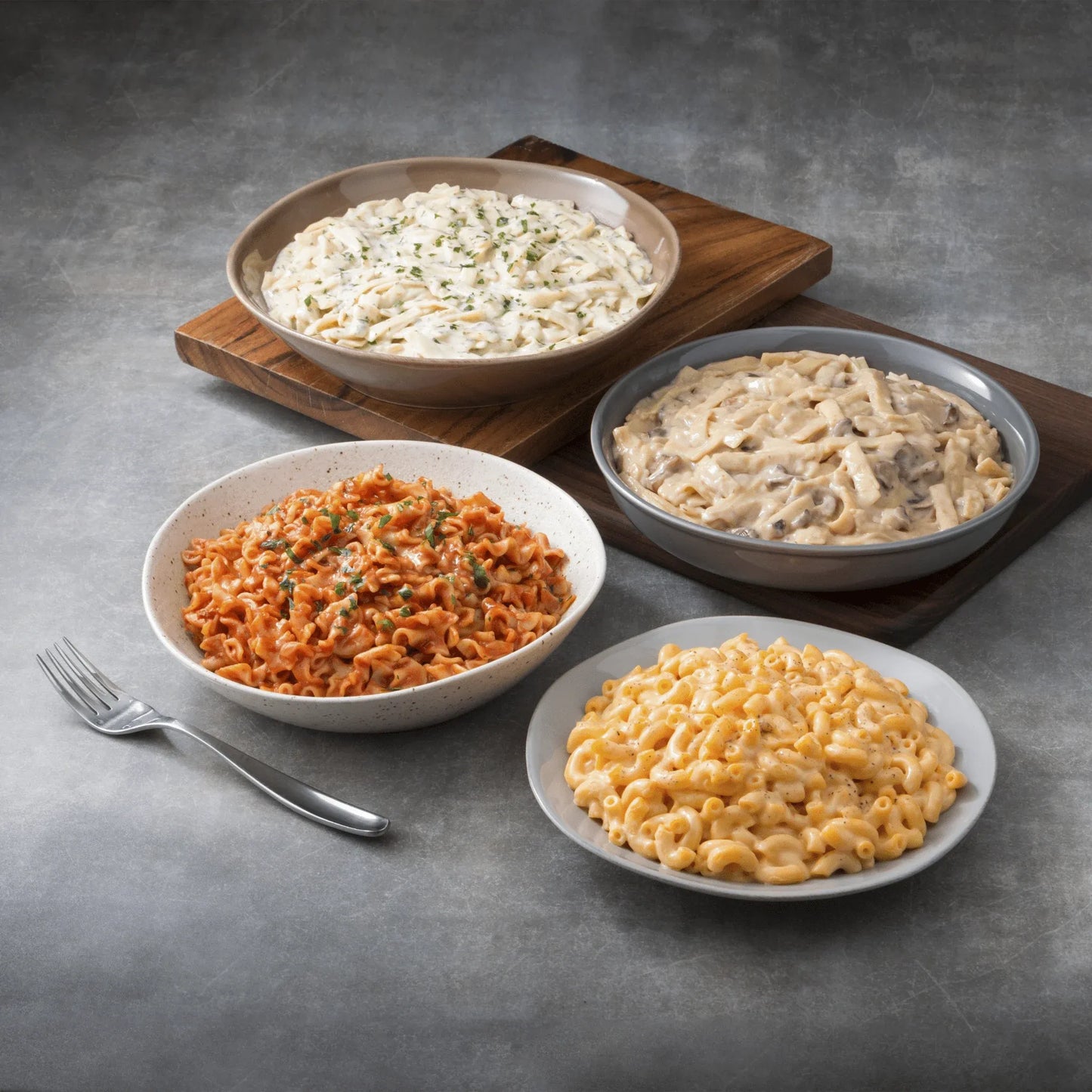 Lunch and Dinner Variety Pail, 122 Servings