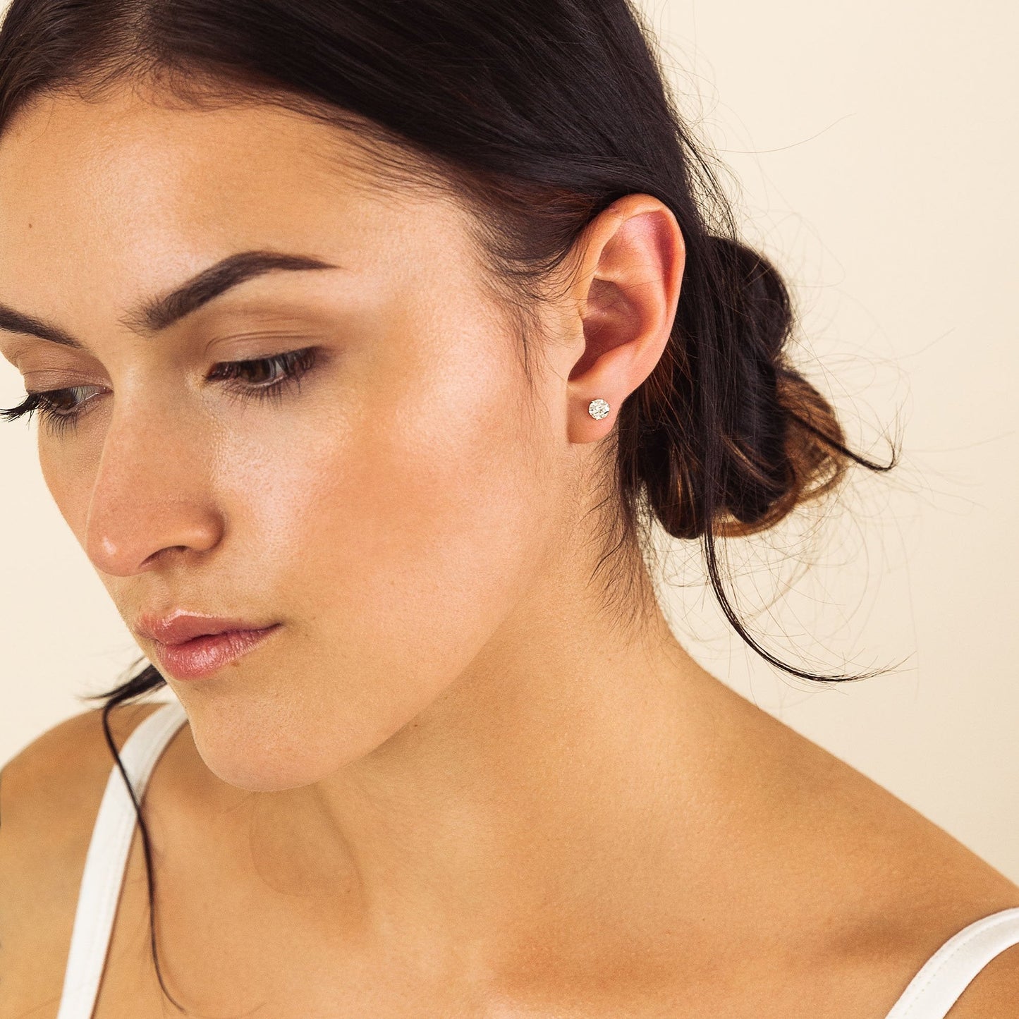 14K Solid Gold GRA-Certified Moissanite Stud Earrings