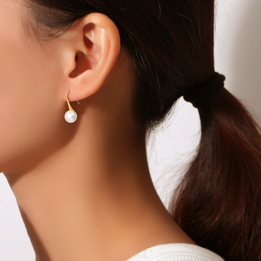 925 Sterling Silver Freshwater Pearl Stud Earrings