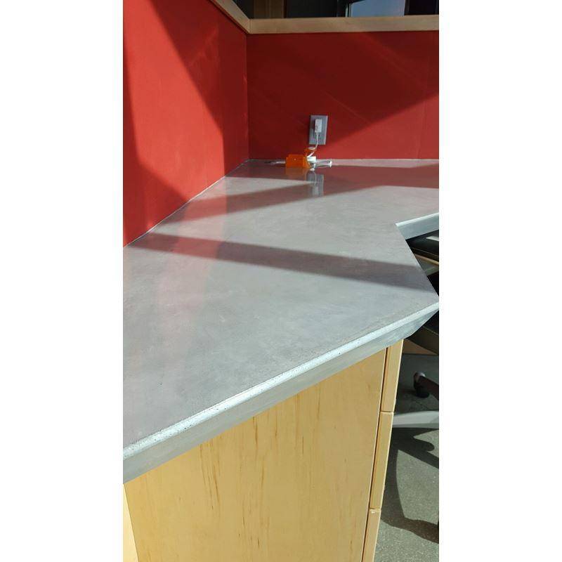 Modern Edge Countertop Form