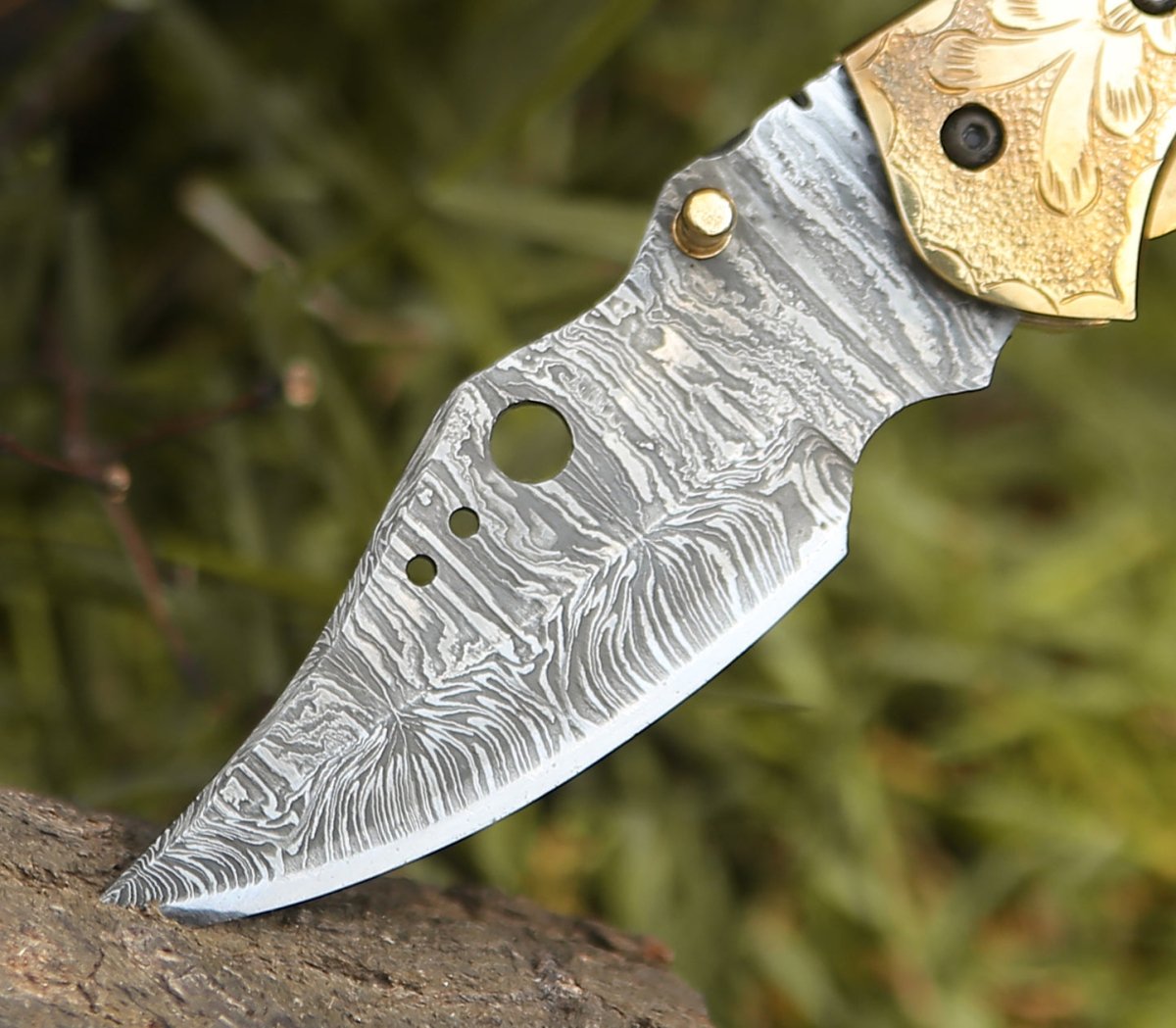 Myst Gentleman's Pocket Folder with Ram Horn Handle