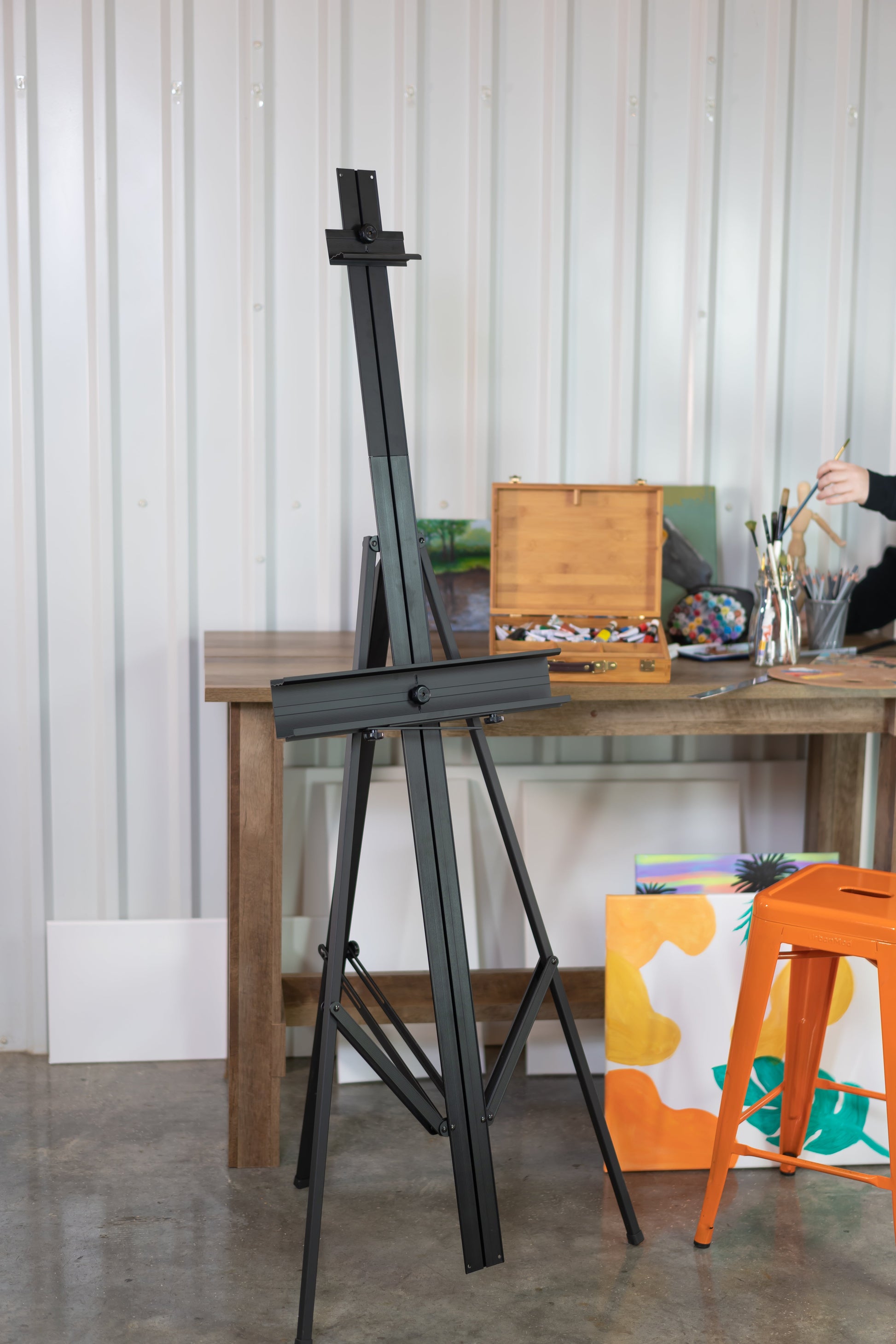 Pacific Arc - Bivouac Aluminum 67 Inch Adjustable Art Easel with Center Mast for Artists, Hobbyists, Students, and Professionals - Pacific Arc - Little Red General Store