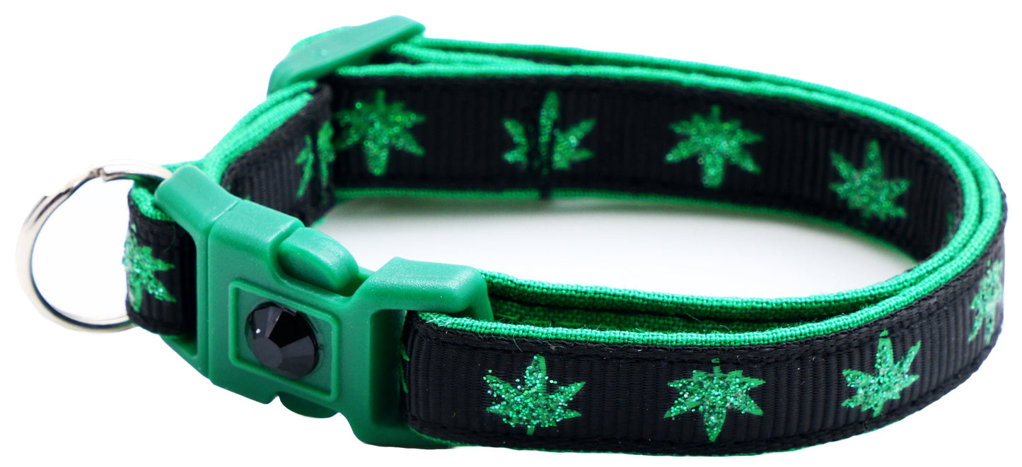 Marijuana Leaves Breakaway Cat Collar - Pugs2Persians - Little Red General Store