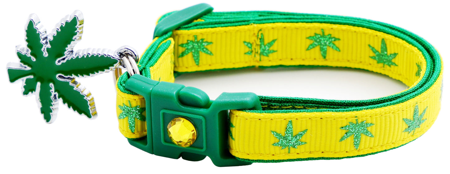 Marijuana Leaves Breakaway Cat Collar - Pugs2Persians - Little Red General Store