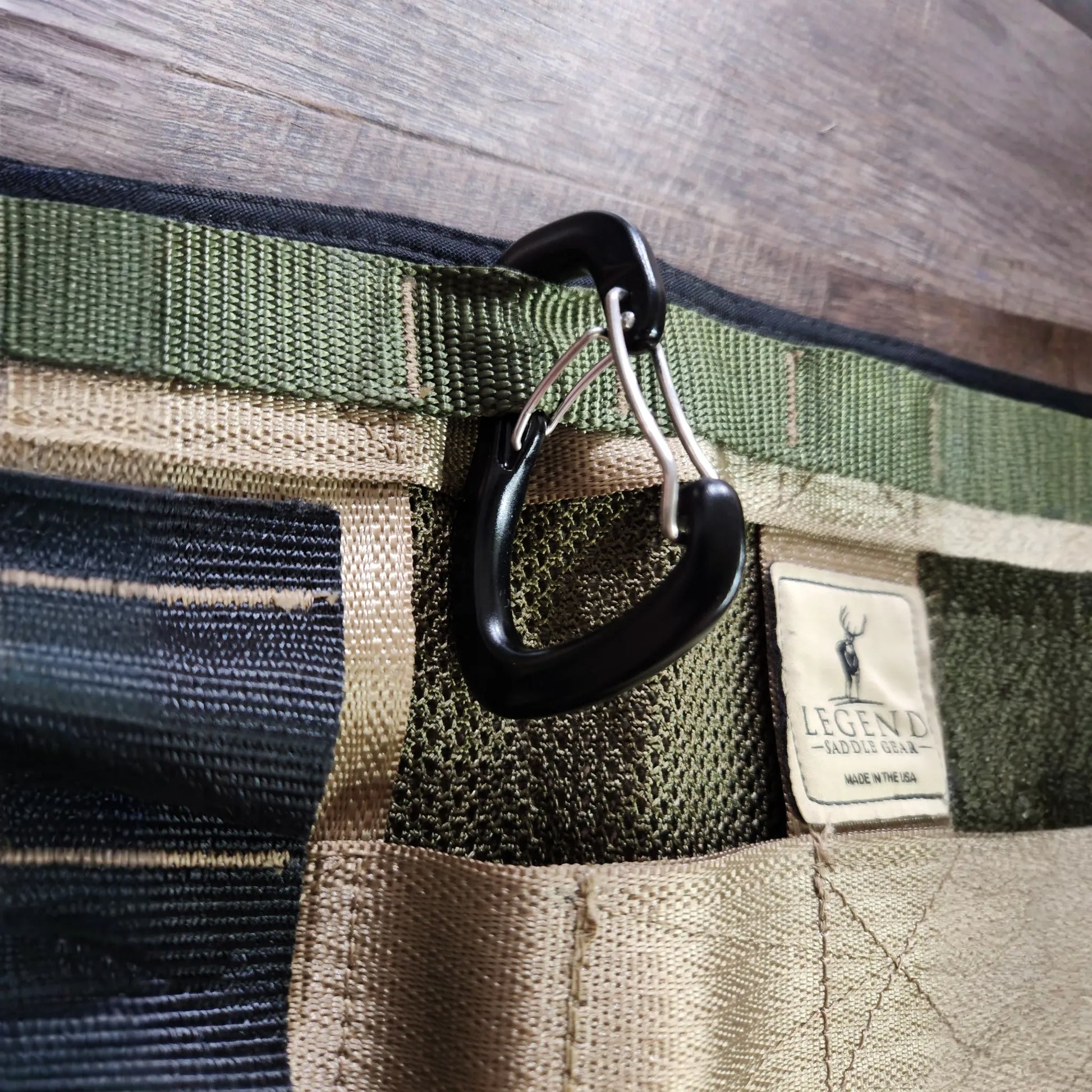 Saddle Carabiner