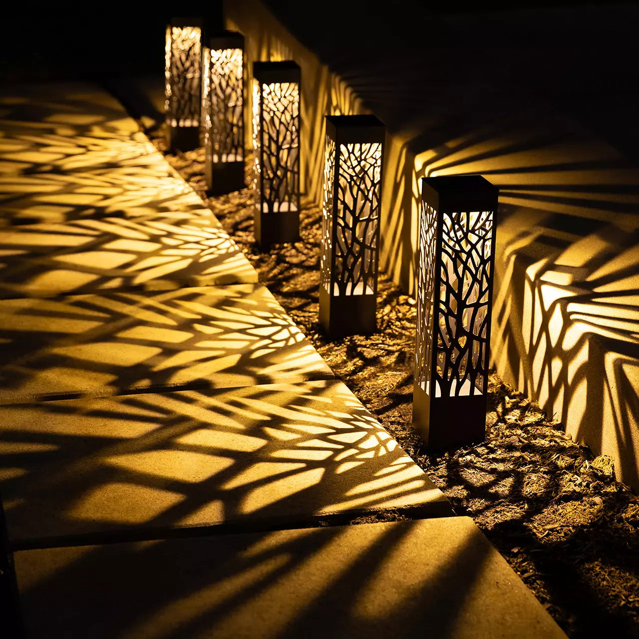 SmartYard Square Solar Bollard Pathway Lights – 35 Lumen, 5-pack