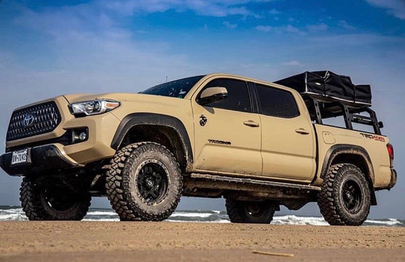 U.S. Marine Corps Emblem EGA Magnet - Solar Power Lifestyle - Little Red General Store