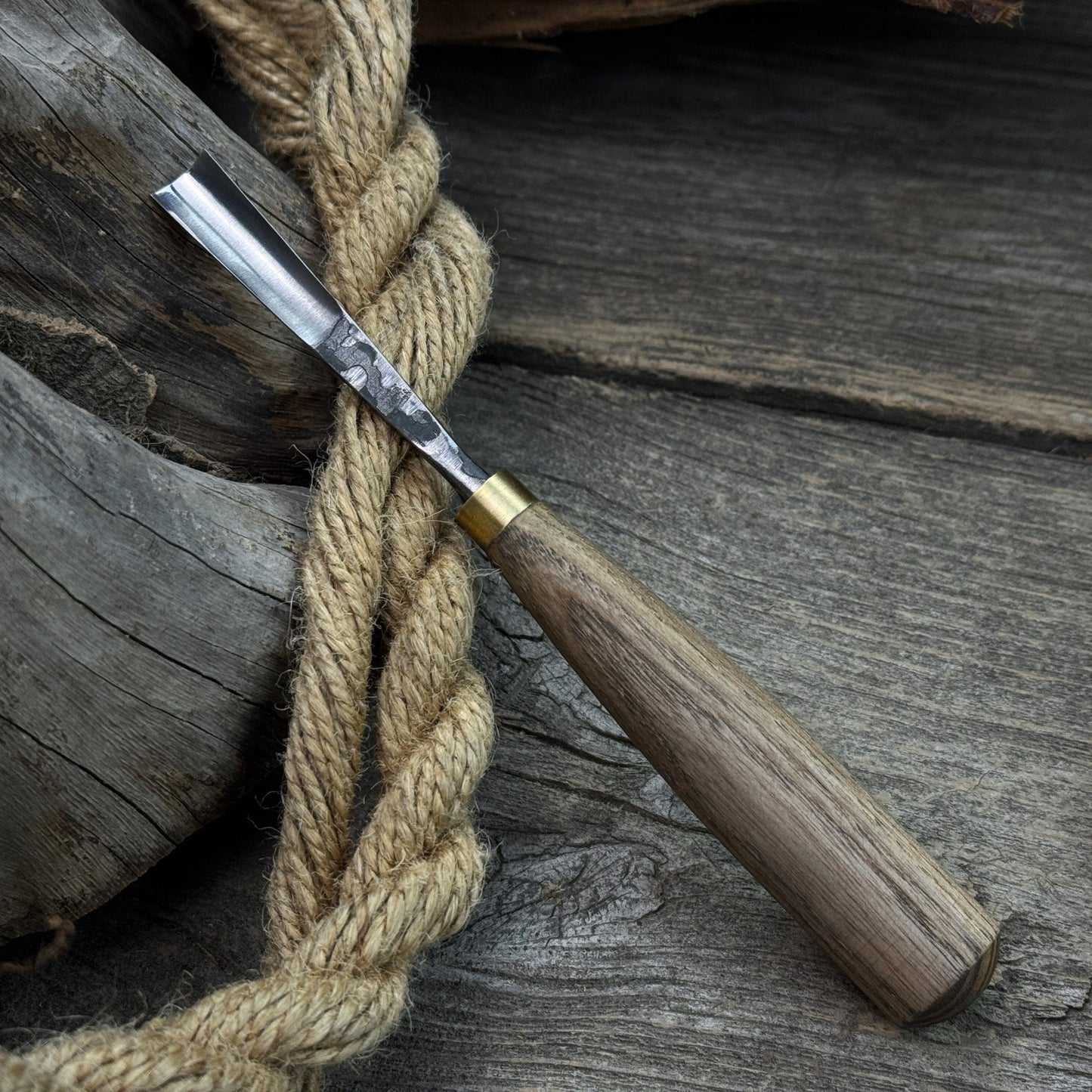Straight Wood Carving Gouge, 5 - 12 mm (0.20 - 0.47 inches)