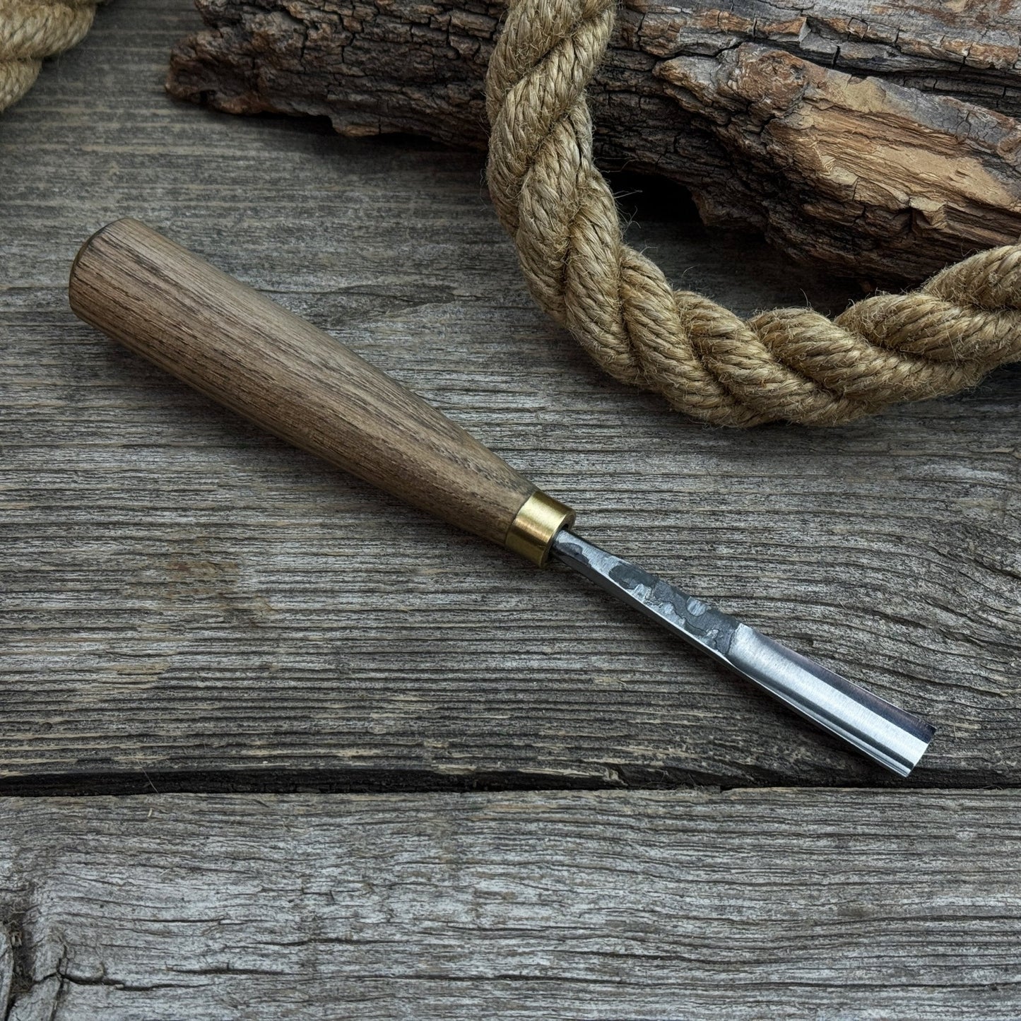 Straight Wood Carving Gouge, 5 - 12 mm (0.20 - 0.47 inches)