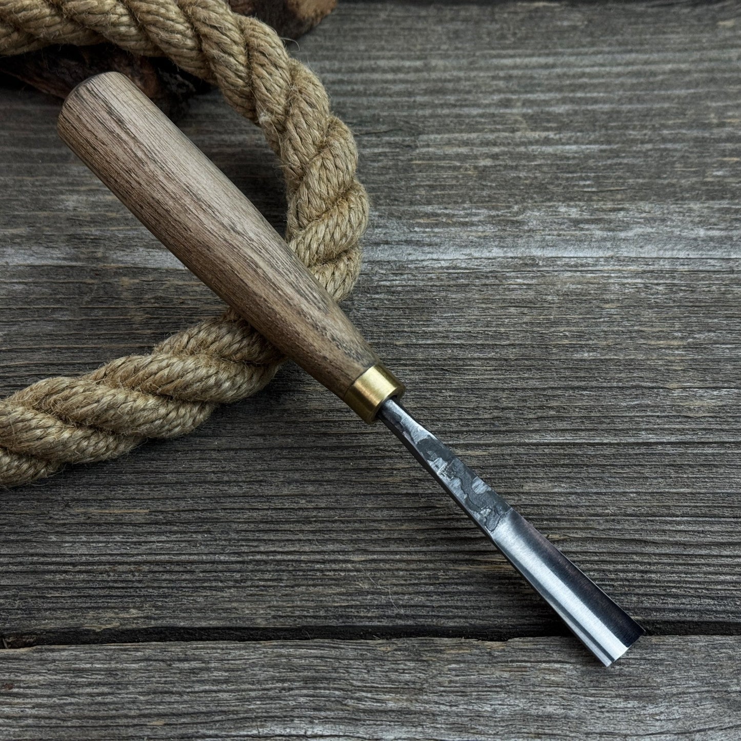 Straight Wood Carving Gouge, 5 - 12 mm (0.20 - 0.47 inches)