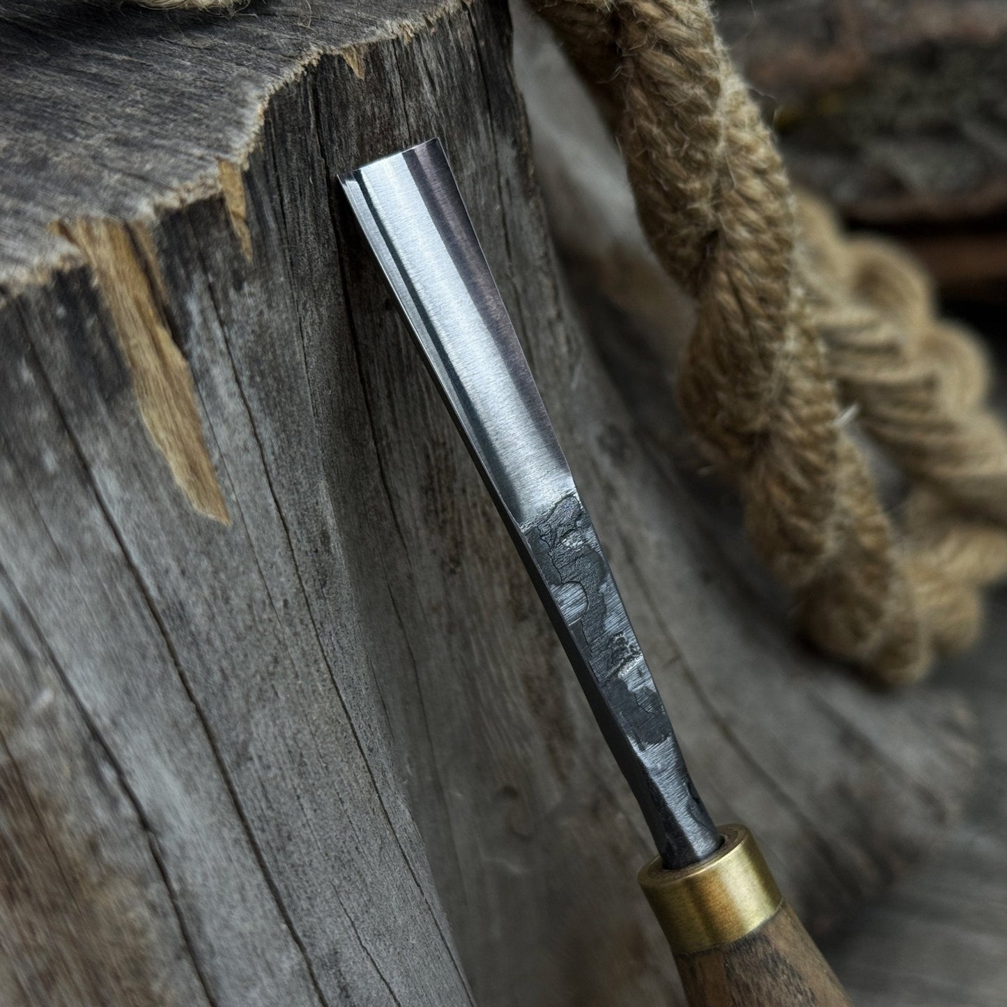 Straight Wood Carving Gouge, 5 - 12 mm (0.20 - 0.47 inches)