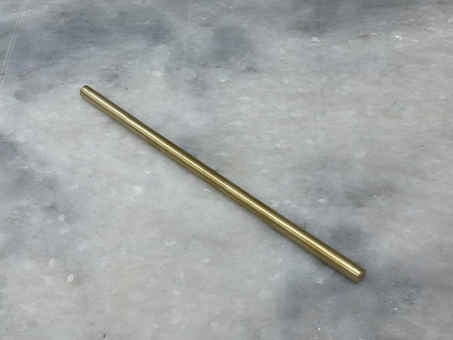 Victorian Brass Gallery Rail - Brushed Brass - Stylentdecor - Little Red General Store