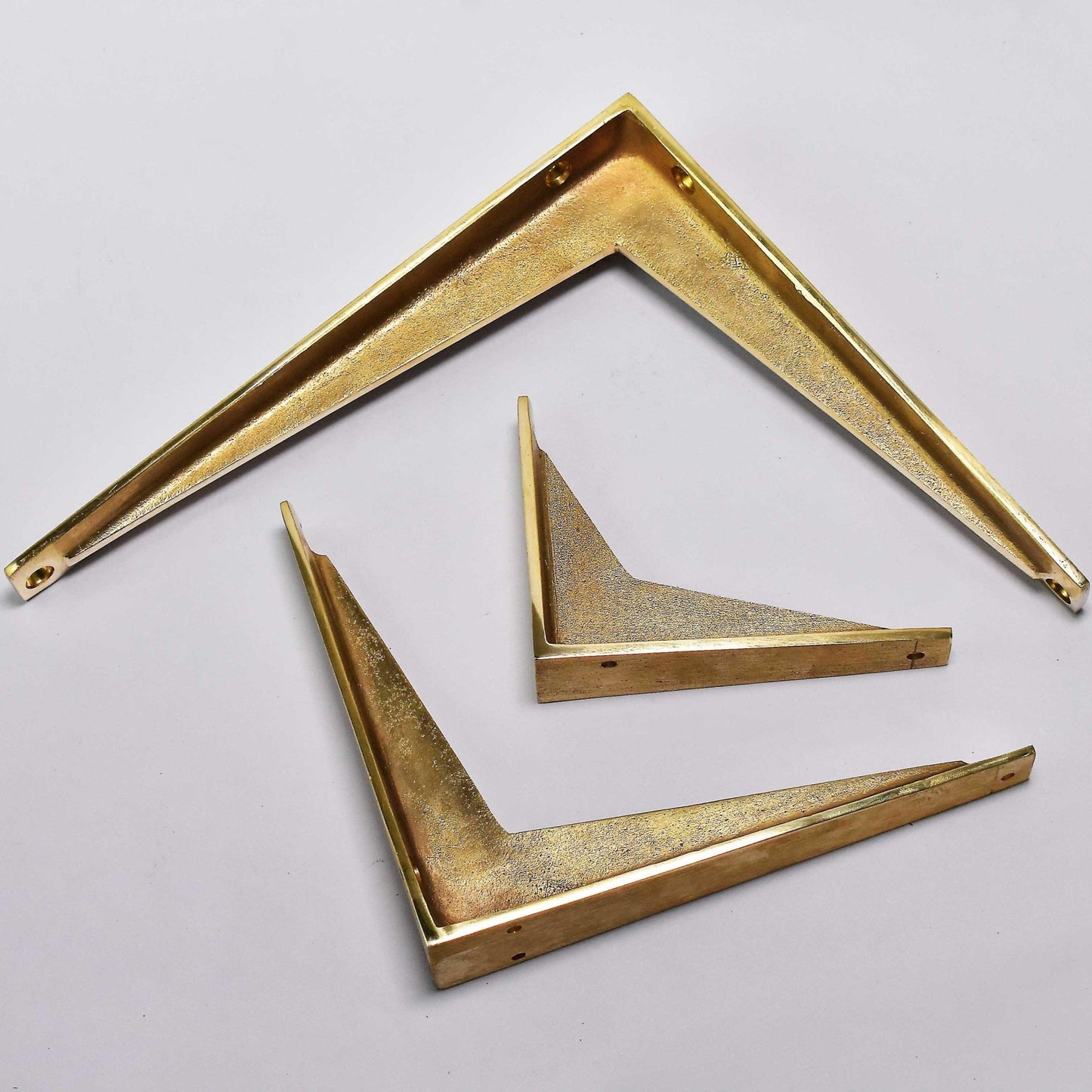 Maison Shelf Bracket - Unlacquered Brass Polished - Stylentdecor - Little Red General Store