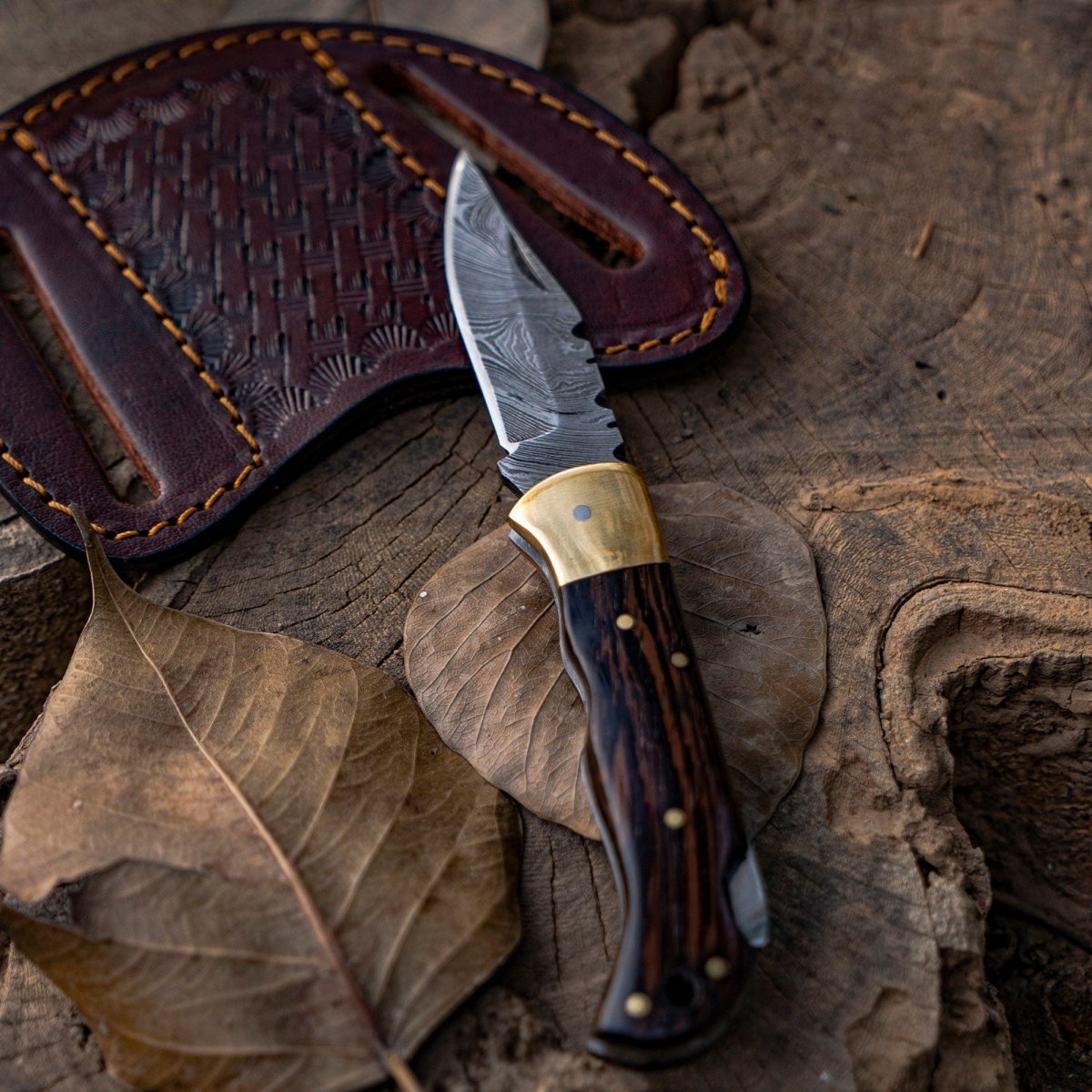 Perseus Damascus Pocket Knife with Exotic Wenge Wood Handle