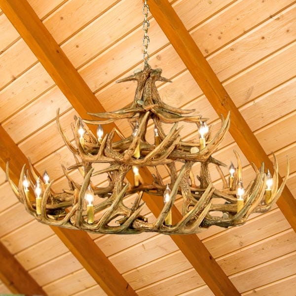 30 Antler Whitetail Chandelier - The Cabin Place - Little Red General Store