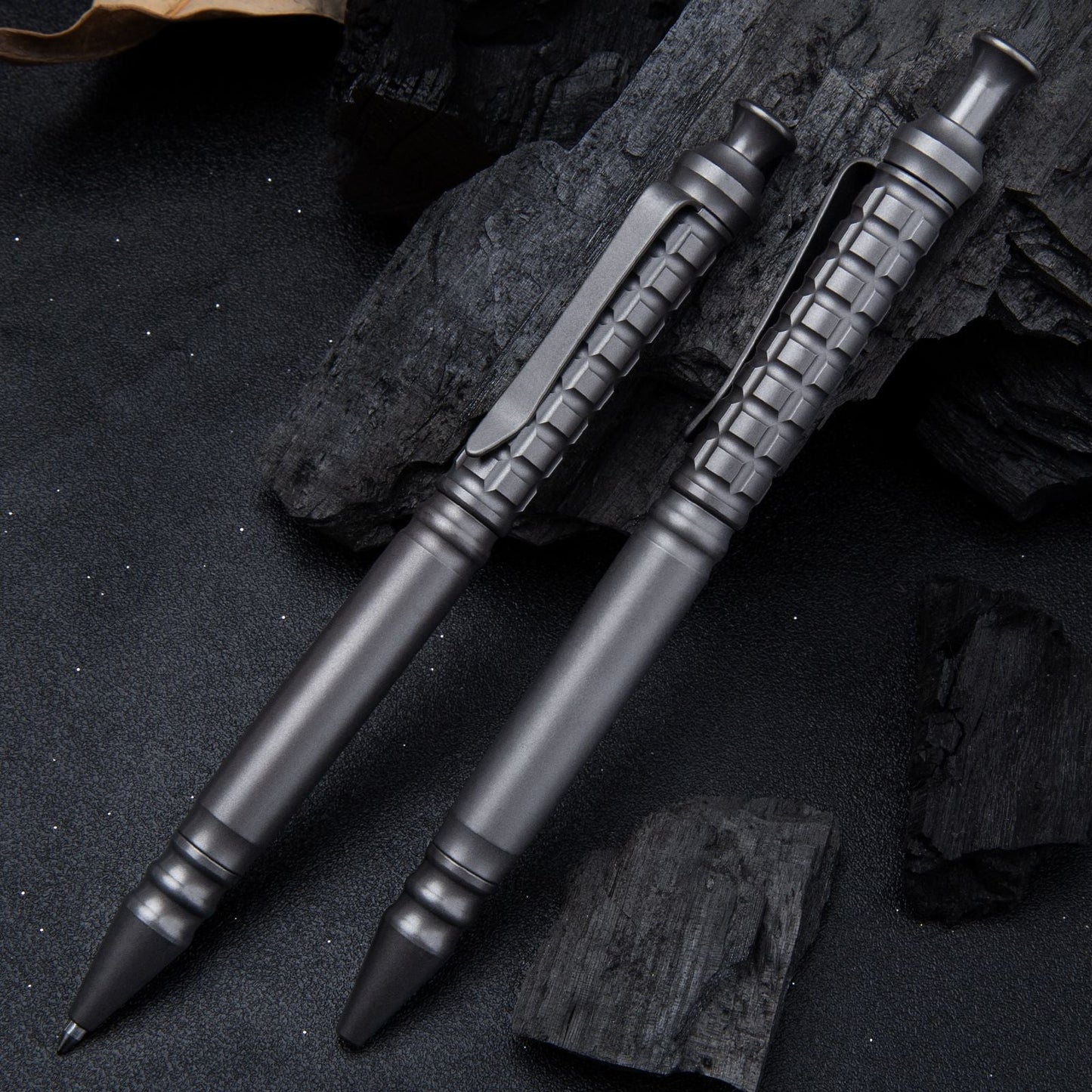 Mini Titanium Pen EDC Gadget Keychain Ballpoint Pen Practical Tactical Pen Outdoor Camping Hiking Cycling Equipment - Wautton Outdoor Gear - Little Red General Store